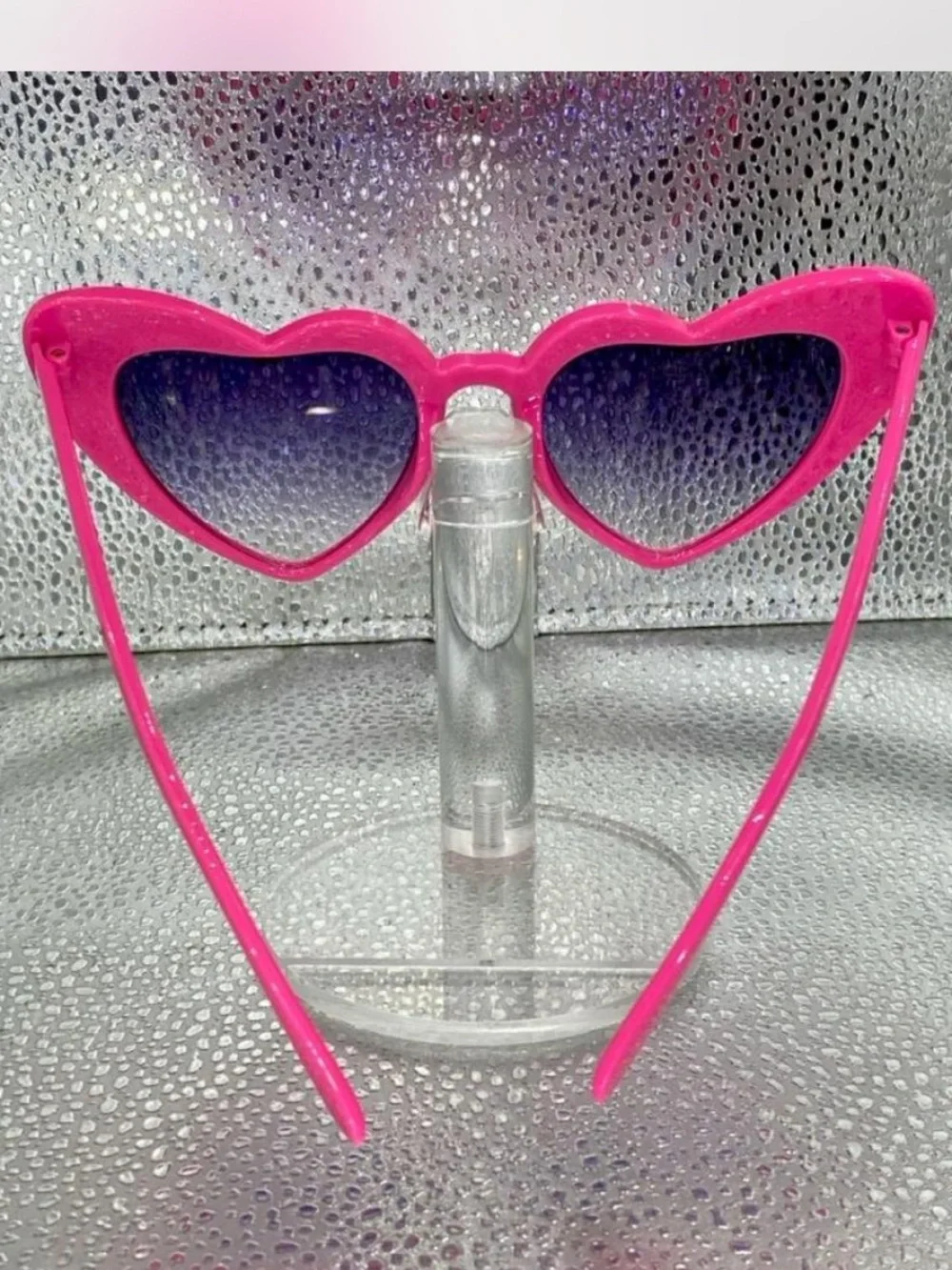 *** Hot Posh Pink  ^^^ Heart-Shaped Sunglasses ***